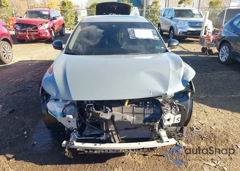 2024 Nissan Sentra Sr Xtronic Cvt z USA, uszkodzony, nr VIN 3N1AB8DV9RY285130